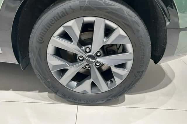 Kia Sportage (2025) thumbnail 4