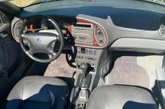 Saab 9-3 (2000) thumbnail 4