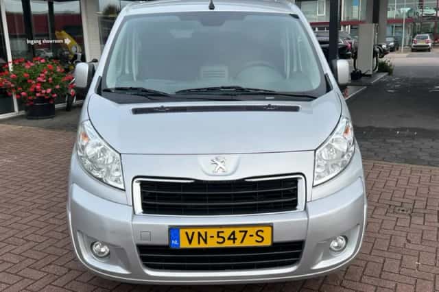 Peugeot Expert (2015) thumbnail 3