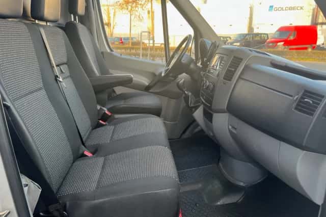 Mercedes-Benz Sprinter (2008) thumbnail 6