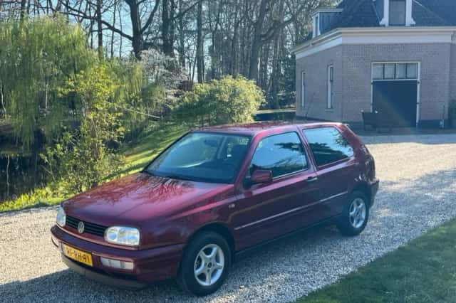 Volkswagen Golf (1997) thumbnail 1