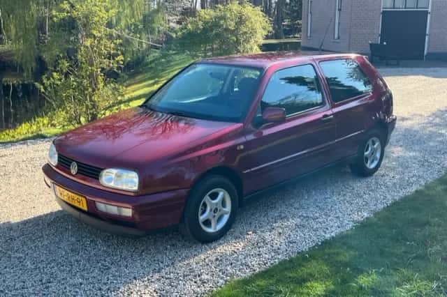 Volkswagen Golf (1997) thumbnail 2