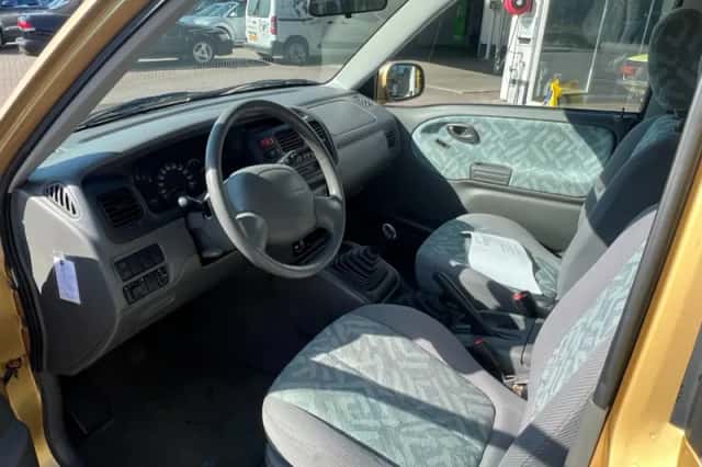 Suzuki Grand Vitara (2000) thumbnail 6