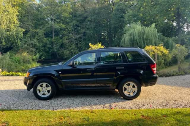 Jeep Grand Cherokee (2006) thumbnail 5