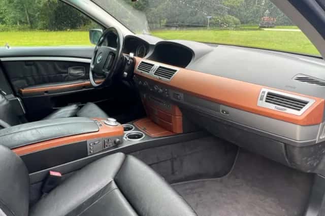 BMW 7-Serie (2003) thumbnail 4