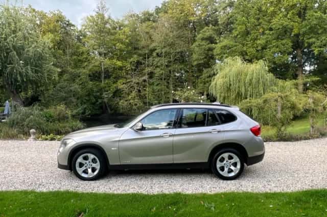 BMW X1 (2010) thumbnail 4
