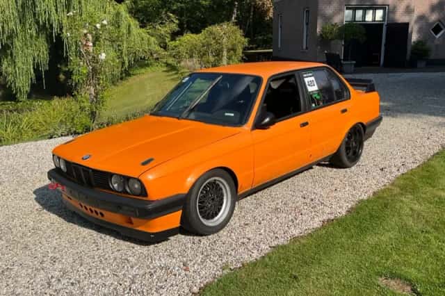 BMW 3-Serie (1990) thumbnail 2