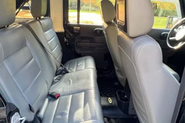 Jeep Wrangler (2008) thumbnail 6