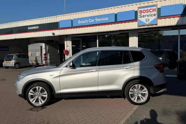 BMW X3 (2013) thumbnail 5
