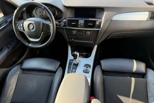 BMW X3 (2013) thumbnail 6