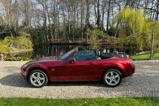 Mazda MX-5 (2008) thumbnail 5