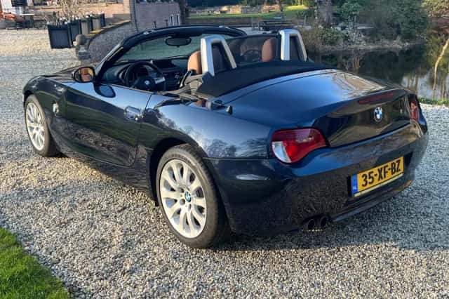 BMW Z4 (2007) thumbnail 4