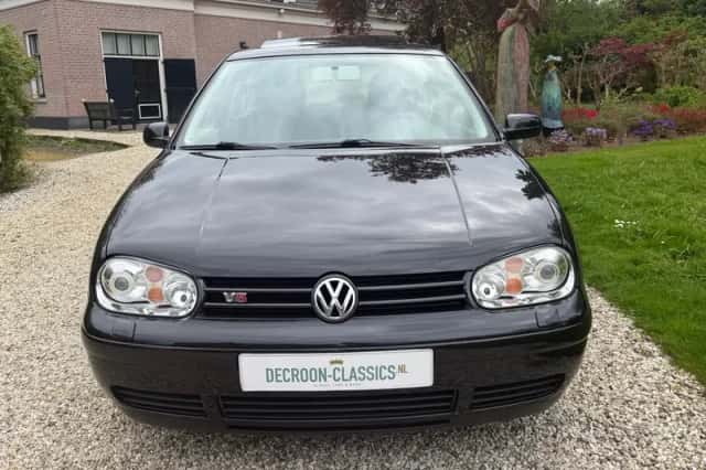 Volkswagen Golf (2001) thumbnail 3