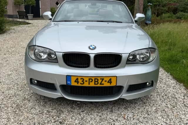 BMW 1-Serie (2011) thumbnail 3