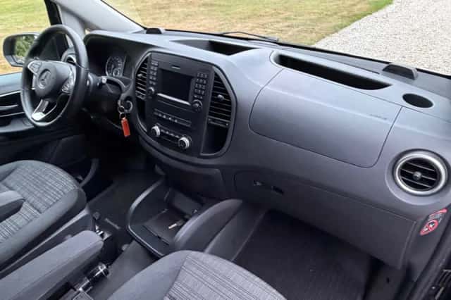 Mercedes-Benz Vito (2016) thumbnail 6