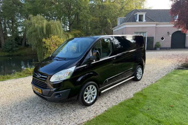 Ford Transit Custom (2017) thumbnail 1
