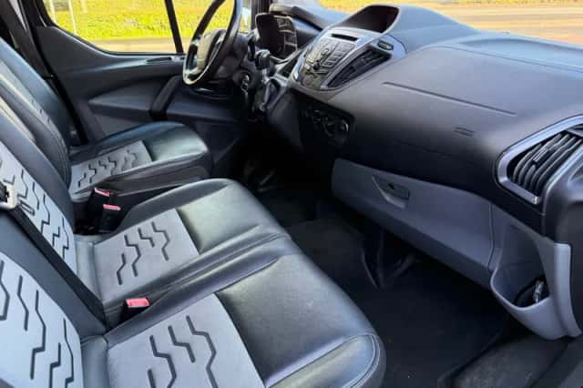 Ford Transit Custom (2017) thumbnail 4