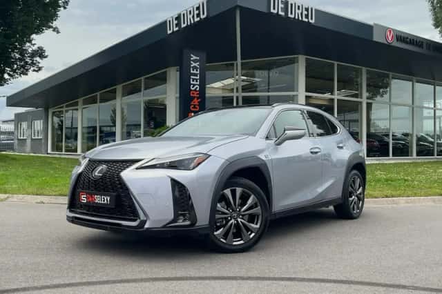 Lexus UX (2024) thumbnail 1