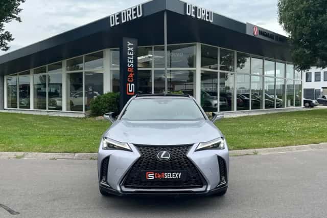 Lexus UX (2024) thumbnail 6