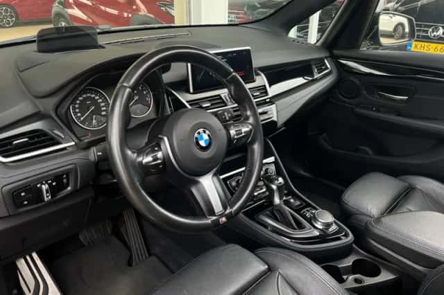 BMW 2-Serie Active Tourer (2016) thumbnail 2