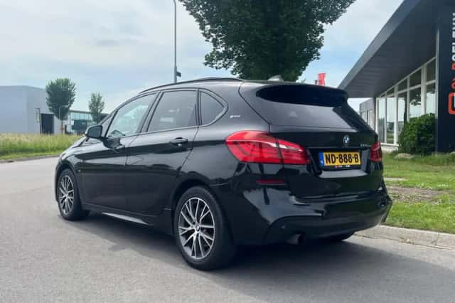 BMW 2-Serie Active Tourer (2016) thumbnail 3