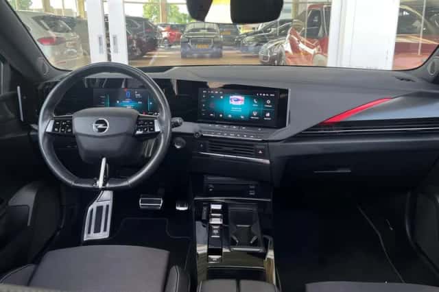 Opel Astra (2022) thumbnail 6