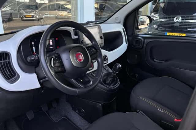 Fiat Panda (2025) thumbnail 2