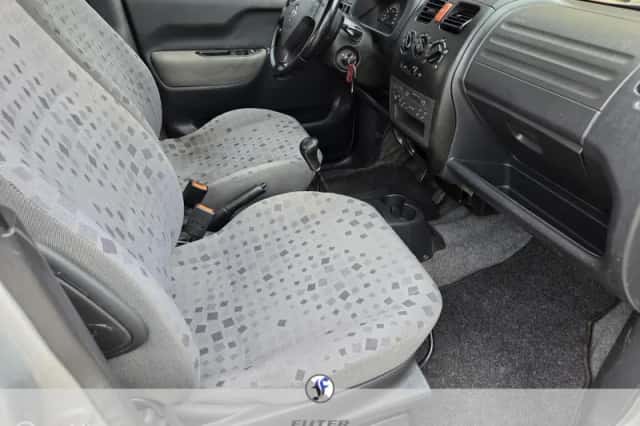 Opel Agila (2002) thumbnail 6