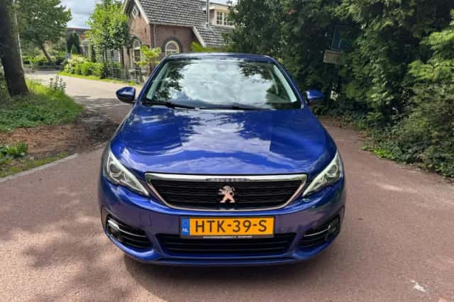 Peugeot 308 (2019) thumbnail 2