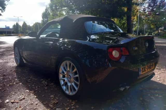 BMW Z4 (2005) thumbnail 4