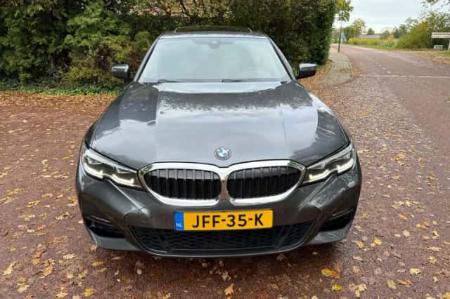 BMW 3-Serie (2019) thumbnail 2
