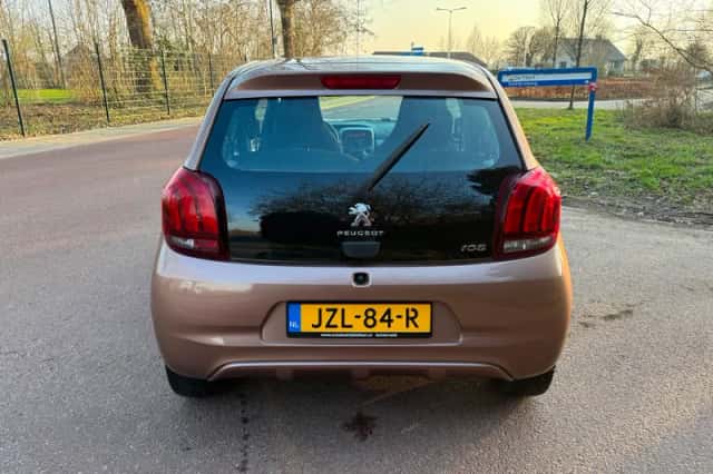 Peugeot 108 (2015) thumbnail 5