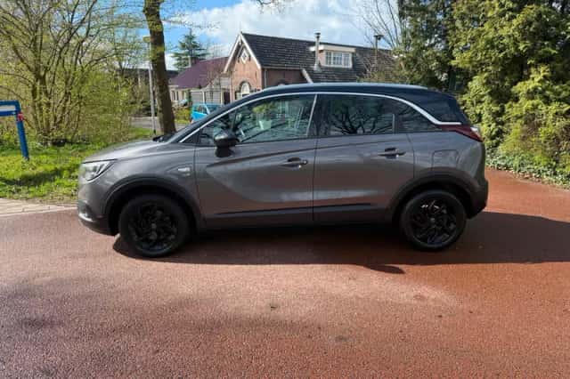 Opel Crossland (2019) thumbnail 3