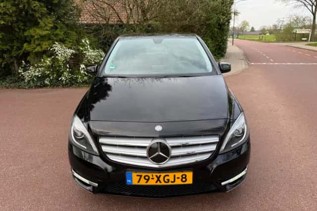 Mercedes-Benz B-Klasse (2012) thumbnail 2