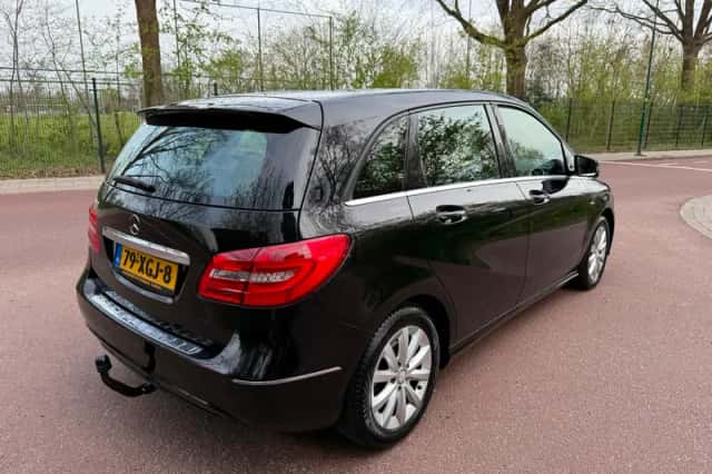 Mercedes-Benz B-Klasse (2012) thumbnail 6