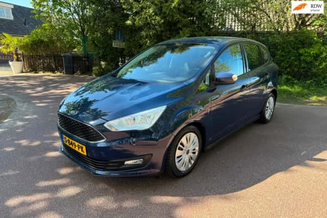 Ford C-Max (2017) thumbnail 1
