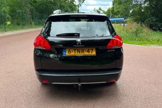 Peugeot 2008 (2014) thumbnail 5