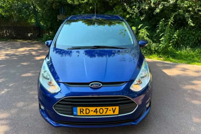 Ford B-Max (2017) thumbnail 2