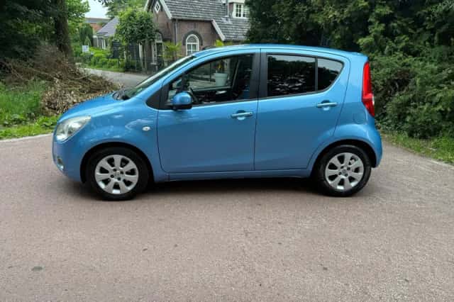 Opel Agila (2008) thumbnail 3