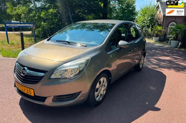 Opel Meriva (2014) thumbnail 1