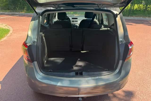 Opel Meriva (2014) thumbnail 6