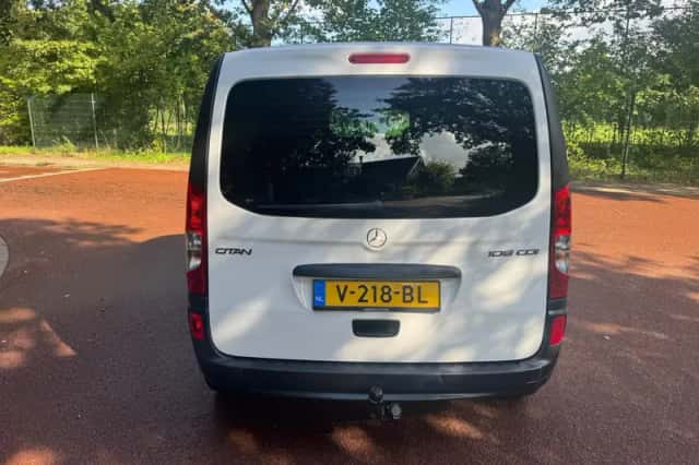 Mercedes-Benz Citan (2016) thumbnail 5