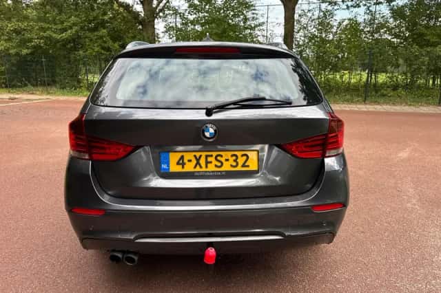 BMW X1 (2014) thumbnail 5