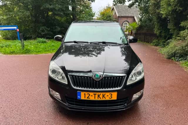 Škoda Fabia (2012) thumbnail 2