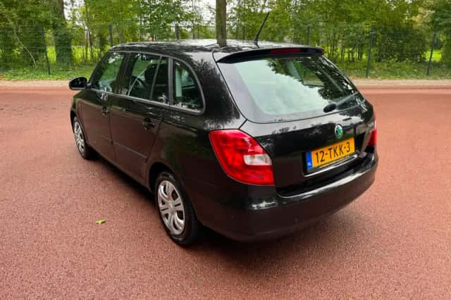 Škoda Fabia (2012) thumbnail 6