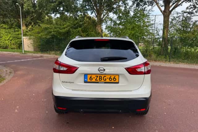 Nissan Qashqai (2014) thumbnail 6