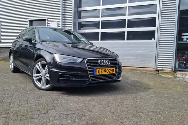 Audi A3 (2015) thumbnail 1