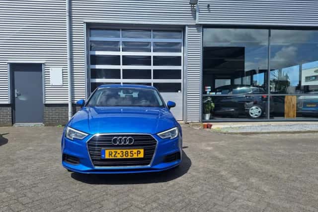 Audi A3 (2018) thumbnail 2
