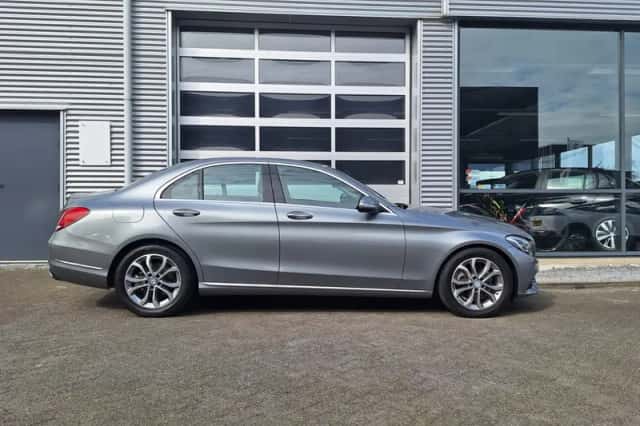 Mercedes-Benz C-Klasse (2015) thumbnail 6