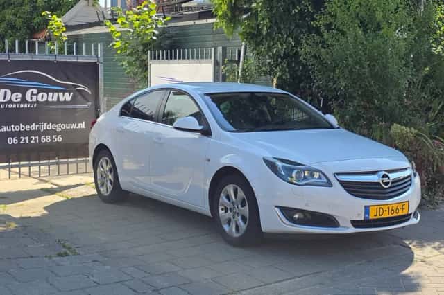 Opel Insignia (2016) thumbnail 1